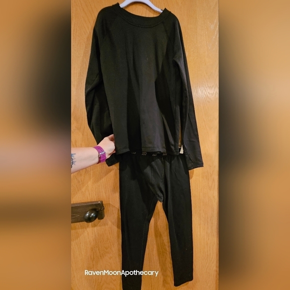 3/15$ Bundle Deal Boys Thermal - Picture 1 of 8